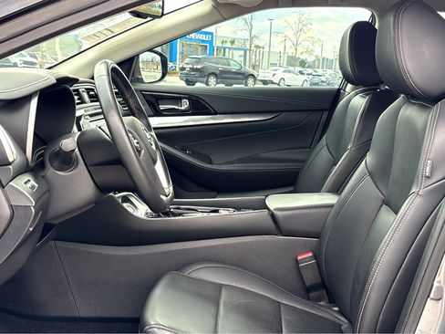 Used 2022 Nissan Maxima SV w/ Floor Mat Group image 17