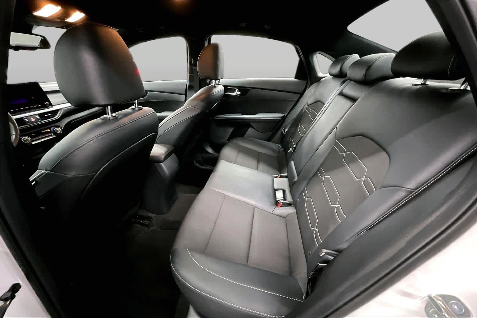 Used 2024 Kia Forte GT-Line FWD image 19