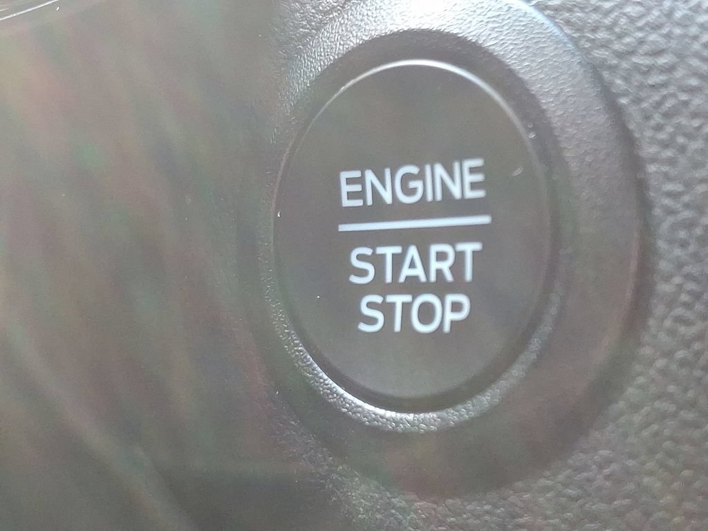 Used 2024 Ford Escape ST-Line FWD image 25