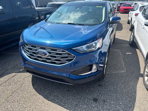 Used 2020 Ford Edge Titanium FWD image 1