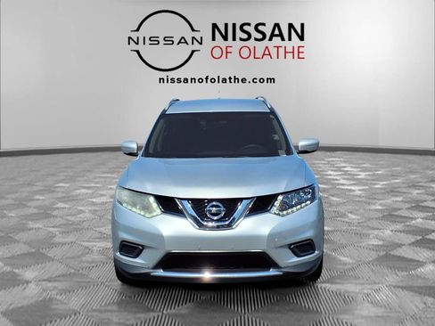 Used 2015 Nissan Rogue SV AWD/4WD image 30