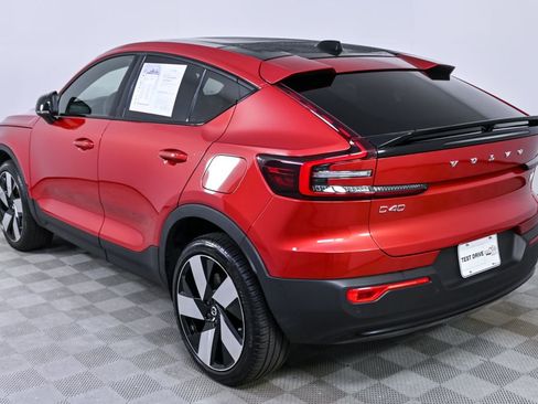 Certified 2023 Volvo C40 P8 Recharge Ultimate image 4