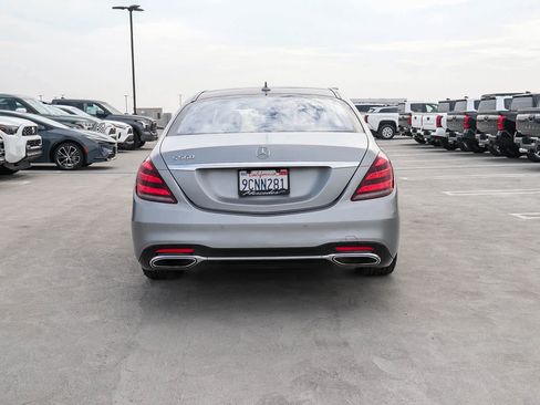 Used 2018 Mercedes-Benz S 560 Sedan image 8
