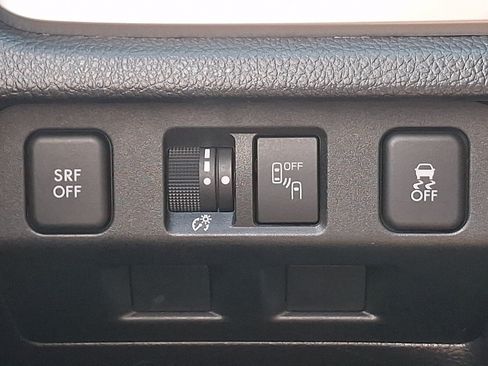 Used 2017 Subaru Forester 2.5i Premium AWD/4WD image 25