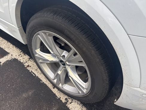 Used 2022 Audi Q8 Premium Plus w/ Premium Plus Package image 8