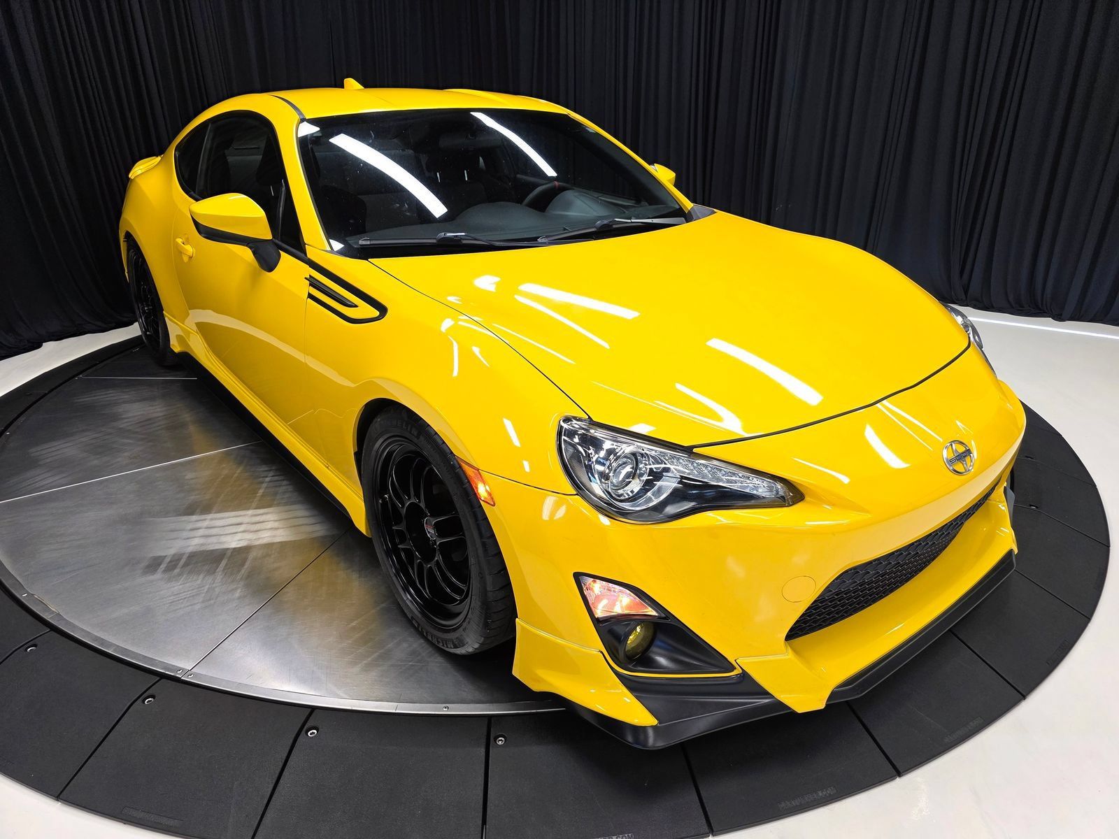 Used 2015 Scion FR-S Release Series 1.0 RWD image 41