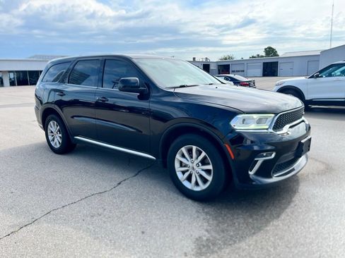 Used 2021 Dodge Durango SXT w/ 3rd Row Seating Group RWD image 6