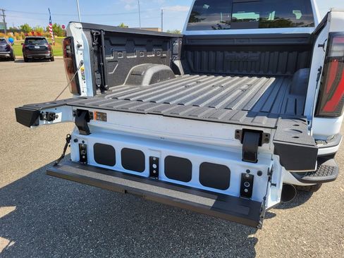 New 2025 GMC Sierra 2500 AT4 w/ Technology Package image 10