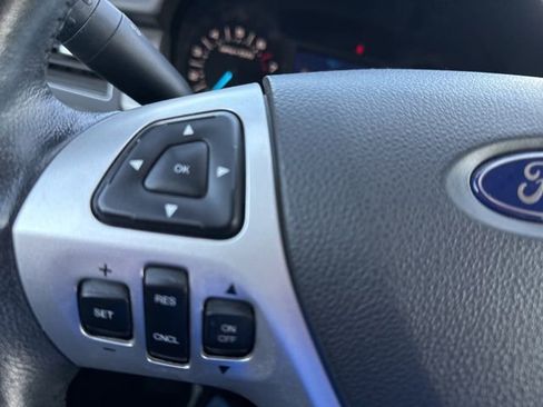 Used 2013 Ford Edge SEL FWD image 25