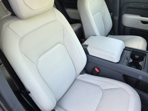 Certified 2024 Land Rover Defender 110 S AWD/4WD image 28