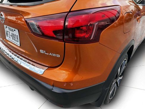 Used 2017 Nissan Rogue Sport SL w/ SL Premium Package image 15