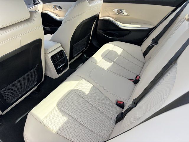 Certified 2023 BMW 330i Sedan w/ Premium Package RWD image 18