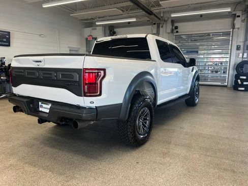 Used 2019 Ford F150 Raptor w/ Equipment Group 802A Luxury AWD/4WD image 5