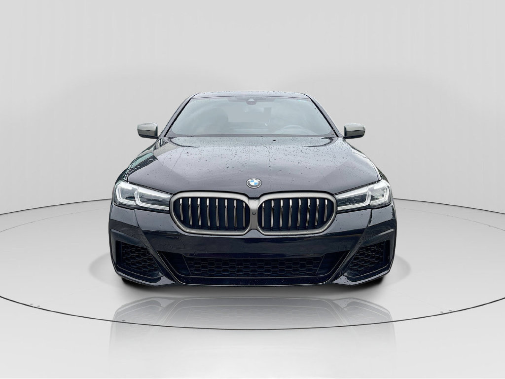 Used 2021 BMW M550i xDrive w/ Premium Package AWD/4WD image 2