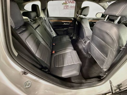 Used 2021 Honda CR-V Touring image 30