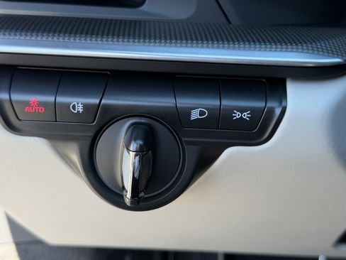 Certified 2022 Porsche 911 Turbo S image 30