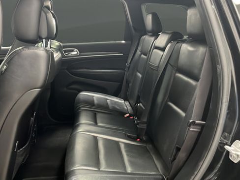 Used 2020 Jeep Grand Cherokee Limited w/ Luxury Group II AWD/4WD image 24