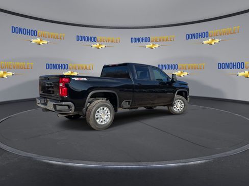 New 2026 Chevrolet Silverado 2500 LT image 11