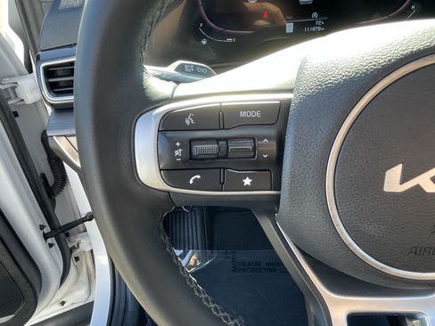 Used 2023 Kia Sportage X-Line w/ X-Line Premium Package AWD/4WD image 23