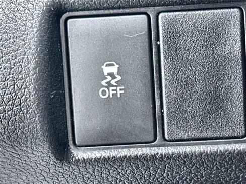 Certified 2023 Honda Pilot Sport image 16