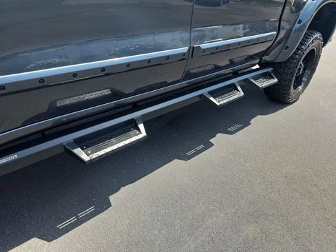Used 2021 Chevrolet Silverado 1500 RST w/ All Star Edition Plus AWD/4WD image 18