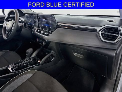 Used 2025 Chevrolet TrailBlazer LT FWD image 29