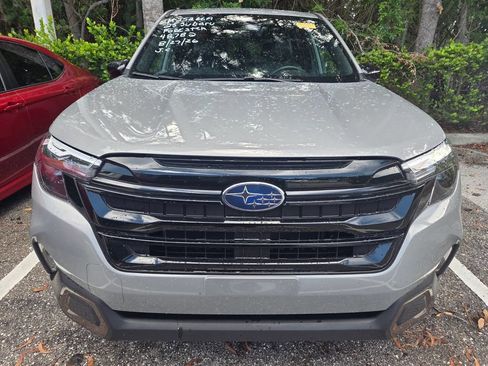 Used 2025 Subaru Forester Sport AWD/4WD image 3