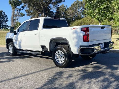 Used 2025 Chevrolet Silverado 3500 LT w/ Safety Package AWD/4WD image 8