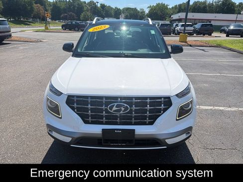 Certified 2023 Hyundai Venue Limited FWD image 8