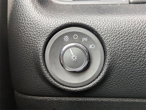 Used 2015 Lincoln Navigator 4WD image 26