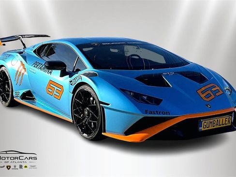 Used 2022 Lamborghini Huracan STO image 2