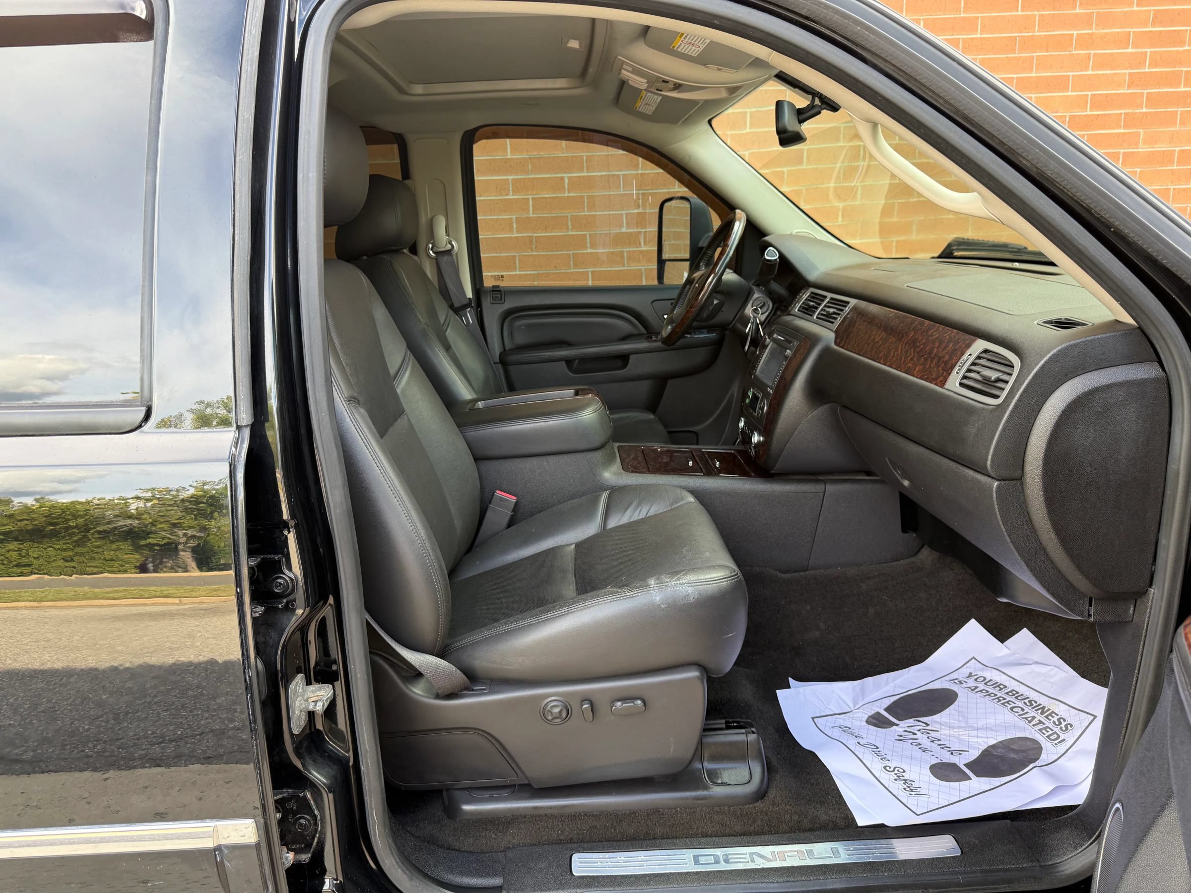 Used 2013 GMC Sierra 3500 Denali AWD/4WD image 12