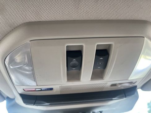 Used 2023 Subaru Ascent Onyx Edition AWD/4WD image 19