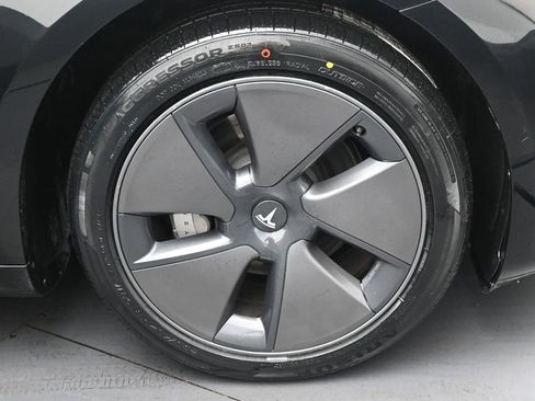 Used 2023 Tesla Model 3 Standard Range RWD image 32