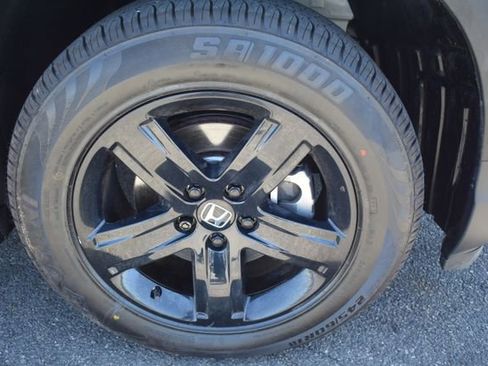 Used 2023 Honda Ridgeline Black Edition image 44