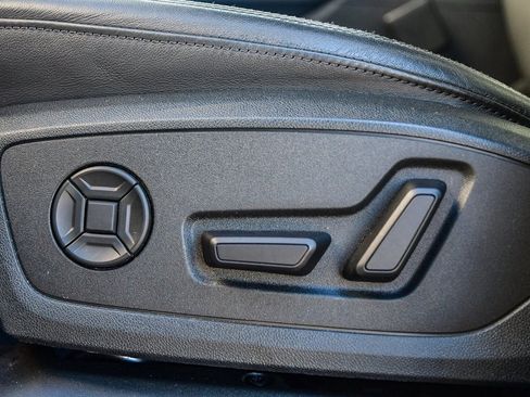 Used 2024 Audi Q3 2.0T Premium image 20