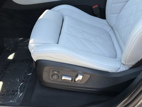 Certified 2024 BMW X5 sDrive40i w/ Parking Assistance Package RWD image 18
