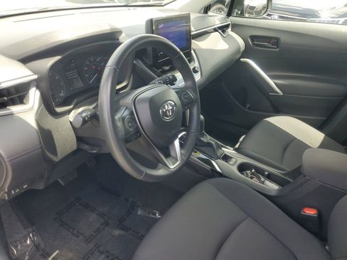 Used 2024 Toyota Corolla Cross LE FWD image 15