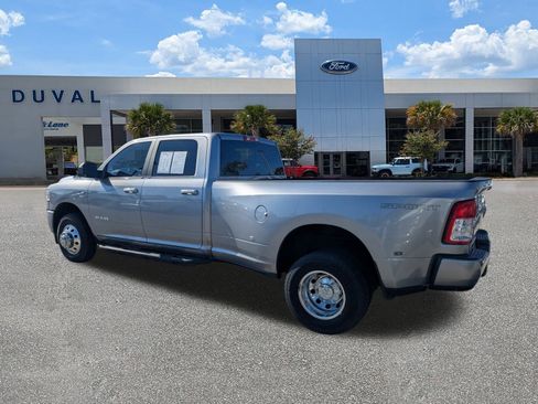 Used 2019 RAM 3500 Big Horn image 6