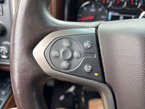 Used 2014 Chevrolet Silverado 1500 High Country w/ High Country Premium Package image 20