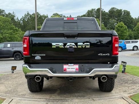 New 2026 RAM 1500 Laramie AWD/4WD image 29