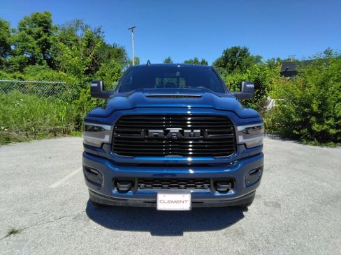 Used 2024 RAM 2500 Laramie w/ Night Edition AWD/4WD image 3