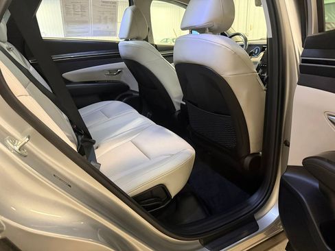 Certified 2022 Hyundai Tucson Limited image 29
