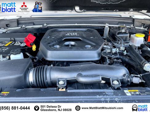 Used 2021 Jeep Wrangler Unlimited Sahara w/ Cold Weather Group image 11