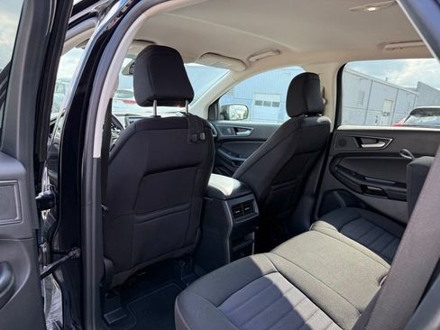 Used 2024 Ford Edge SE w/ Black Appearance Package AWD/4WD image 8