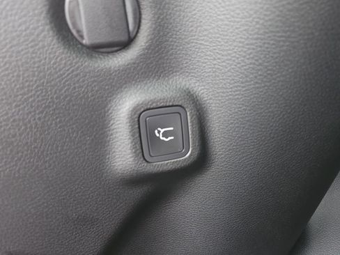 New 2026 Jeep Compass Latitude AWD/4WD image 20
