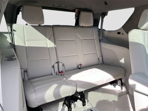 New 2025 Cadillac Escalade Sport Platinum w/ LPO, ONYX Package image 29