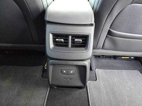 Used 2026 Chevrolet Equinox EV RS w/ Convenience Package II AWD/4WD image 23