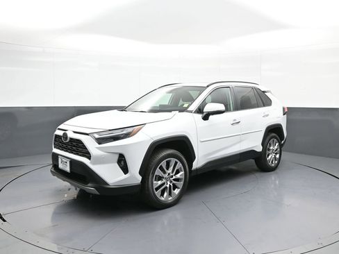 Used 2023 Toyota RAV4 Limited AWD/4WD image 10