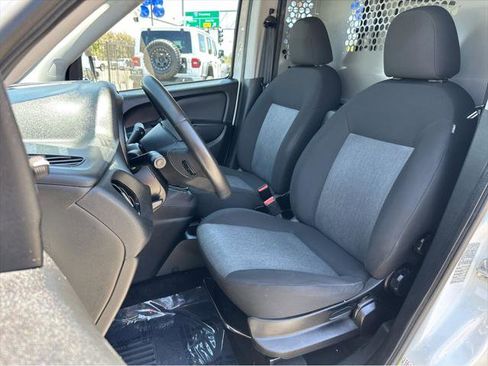 Used 2019 RAM ProMaster City Tradesman SLT image 8